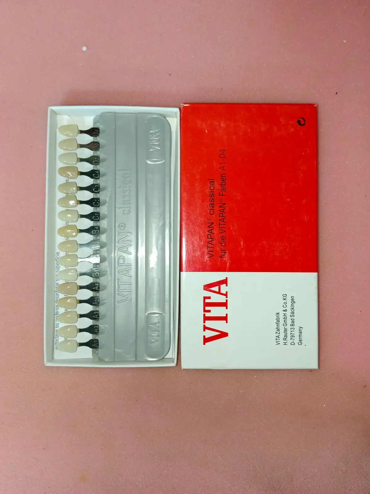 50 box vitapan Shade guide untuk penentuan warna gigi