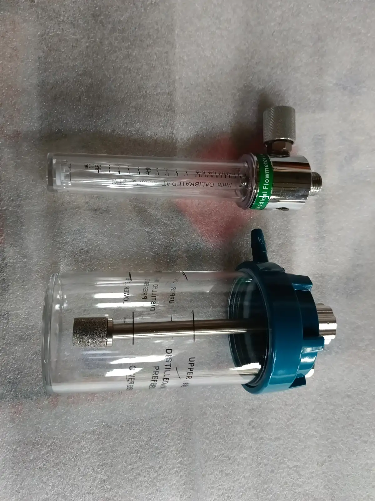 wall outlet oxygen @4pcs regulator oxygen @149pcs