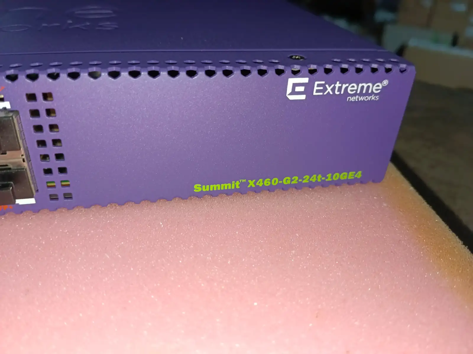 extreme summit x460-g2-24t-10ge4 @1pcs