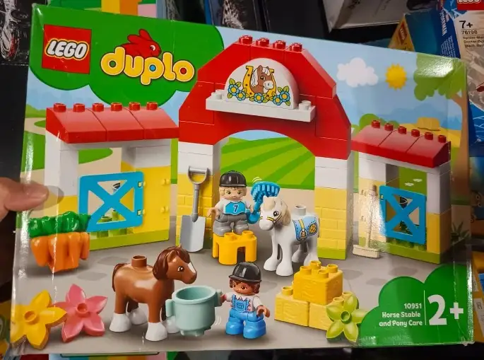 Duplo Horse Stable and Pony Care 10951 + Lego Duplo @ 1 pcs